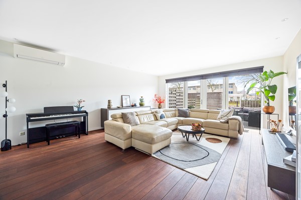 Medium property photo - Kamilleveld 104, 2492 KH Den Haag